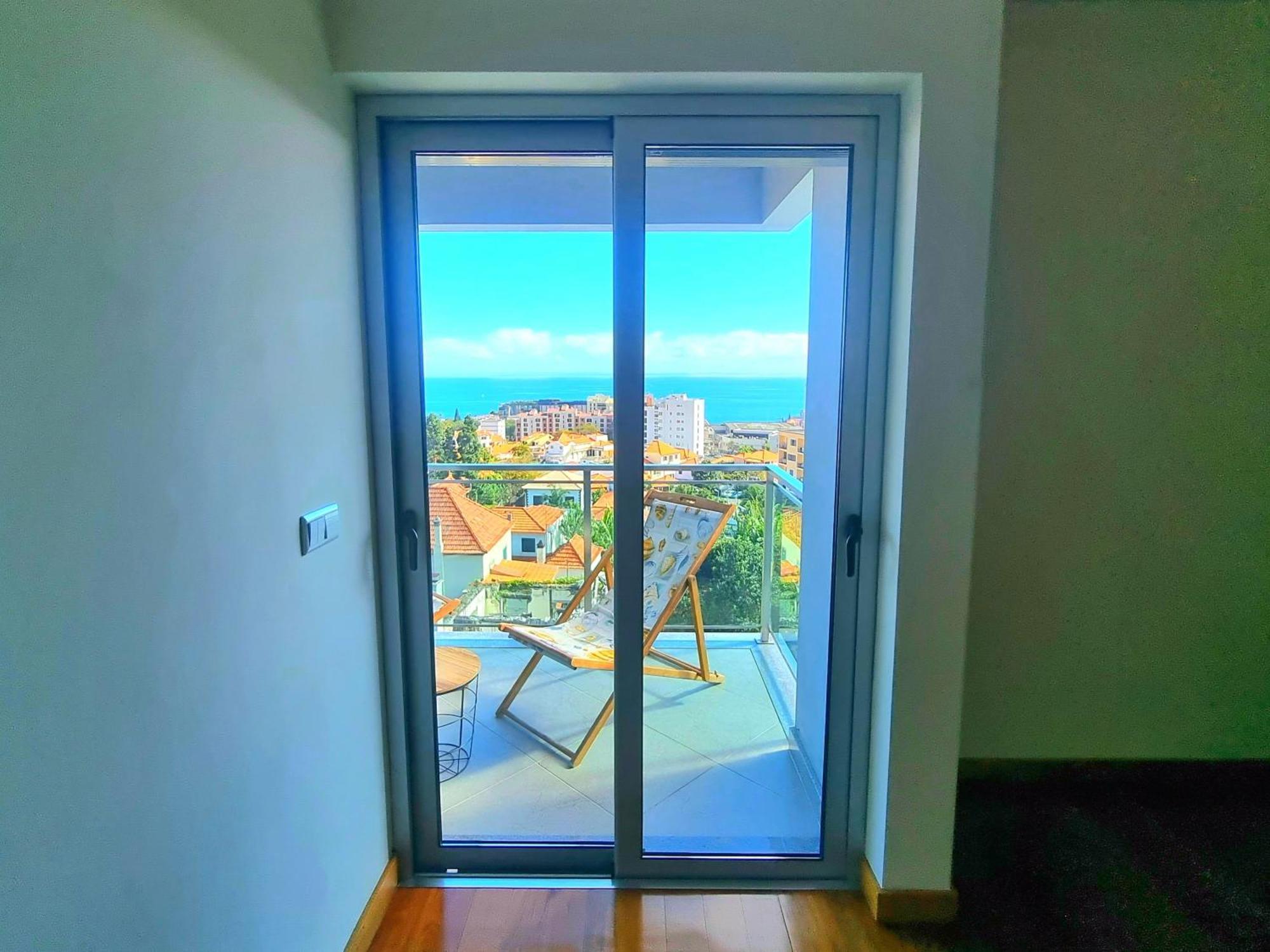 Big Apartment With Ocean Views, Ideal For Groups Funchal (Madeira) Bagian luar foto