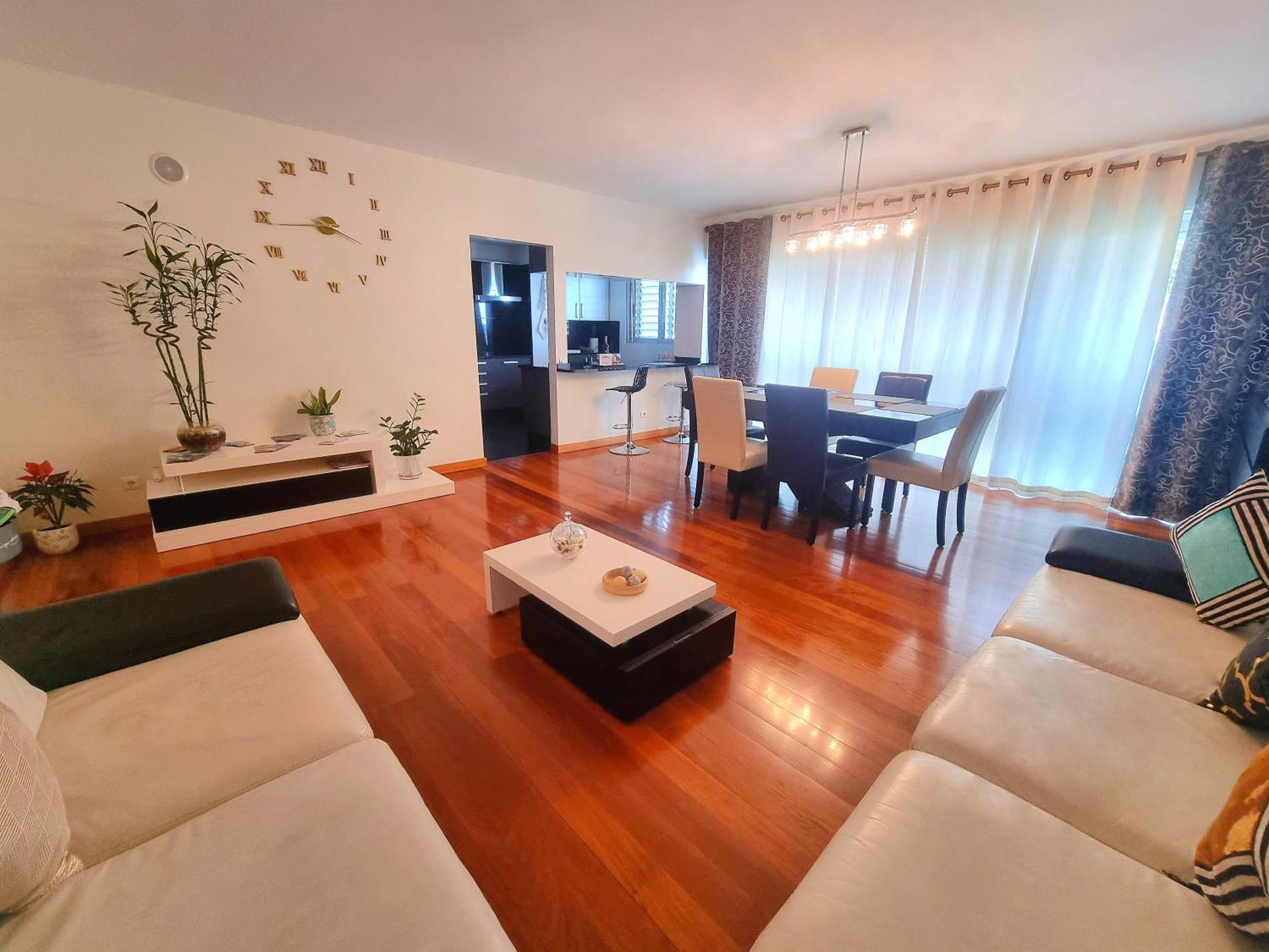 Big Apartment With Ocean Views, Ideal For Groups Funchal (Madeira) Bagian luar foto