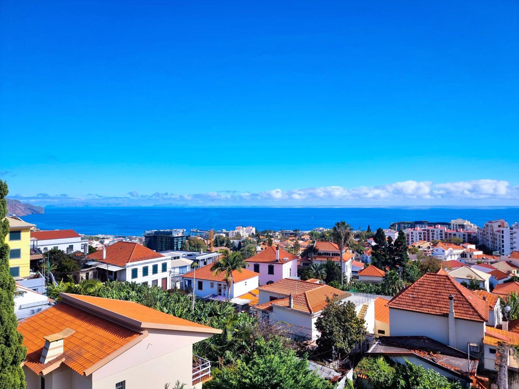 Big Apartment With Ocean Views, Ideal For Groups Funchal (Madeira) Bagian luar foto