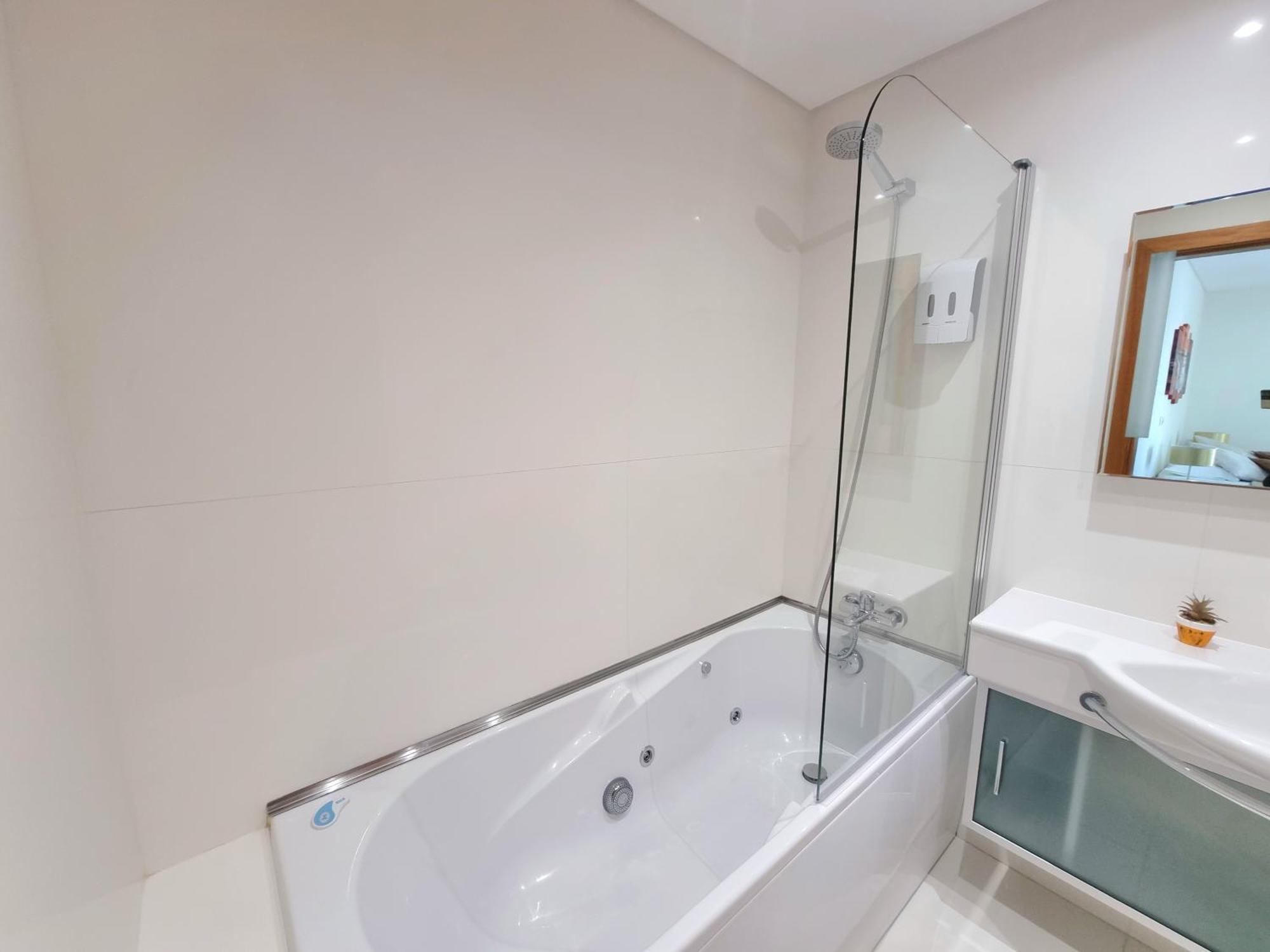 Big Apartment With Ocean Views, Ideal For Groups Funchal (Madeira) Bagian luar foto
