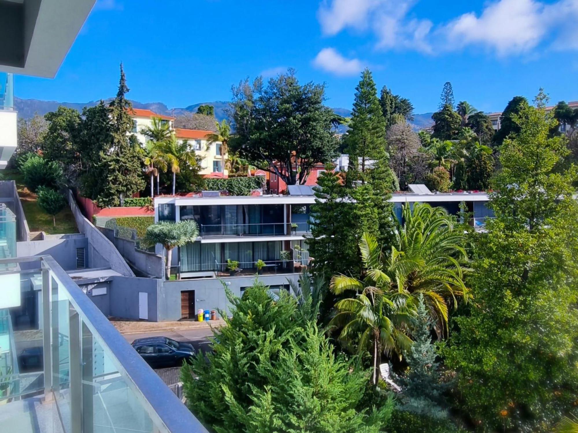 Big Apartment With Ocean Views, Ideal For Groups Funchal (Madeira) Bagian luar foto