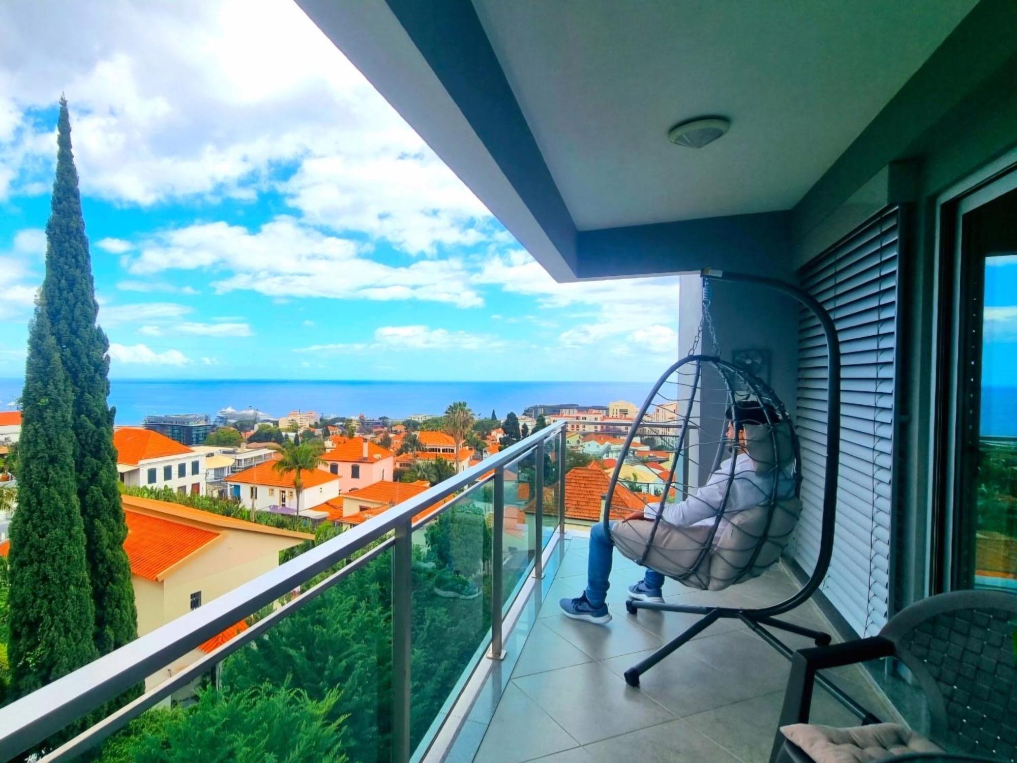Big Apartment With Ocean Views, Ideal For Groups Funchal (Madeira) Bagian luar foto